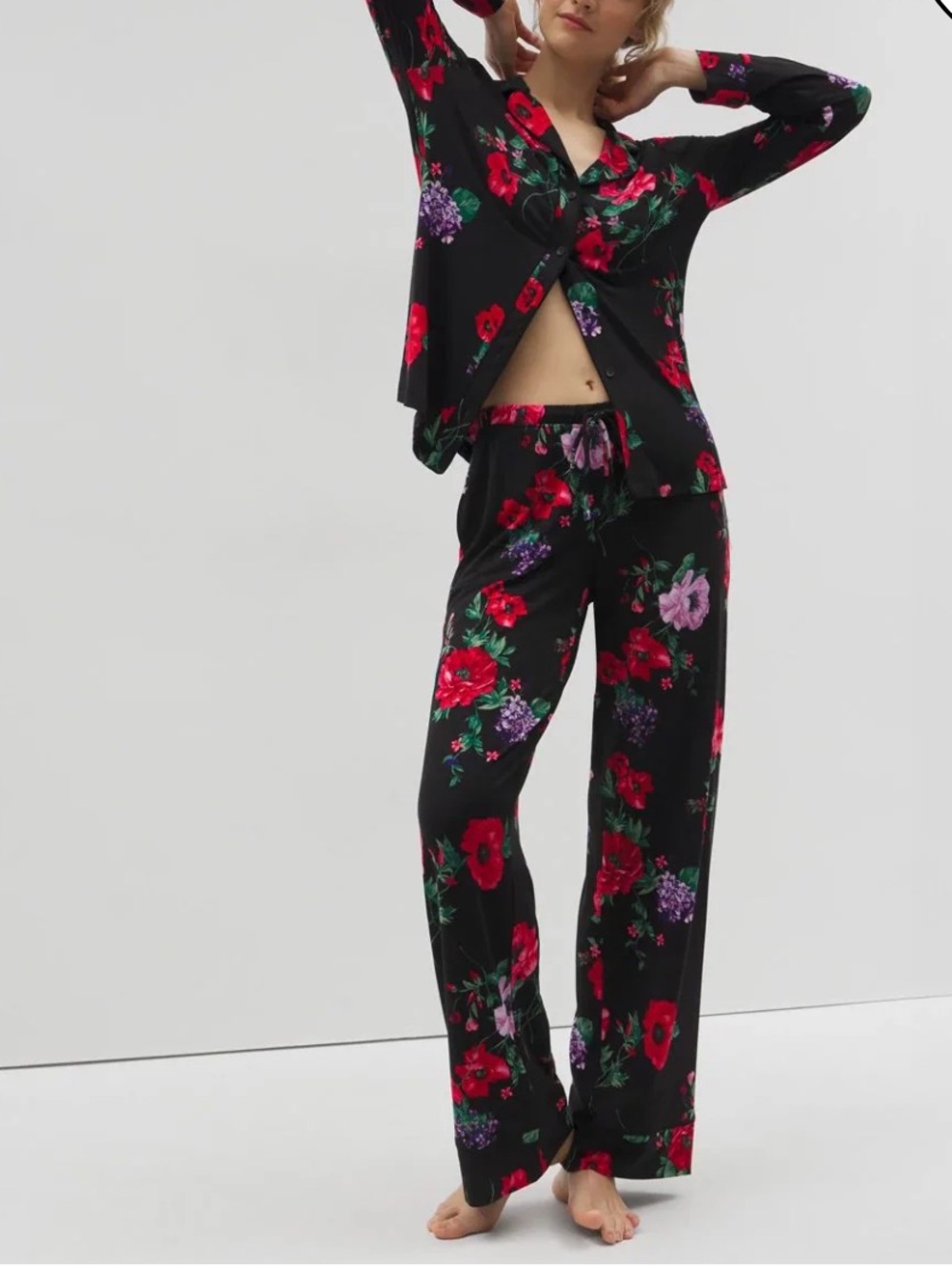 Floral Collar Pajama Set - Black with Red & Purple Flowers
